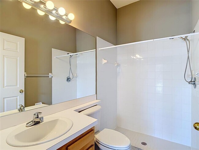 Building Photo - 2866 Duncan Tree Cir