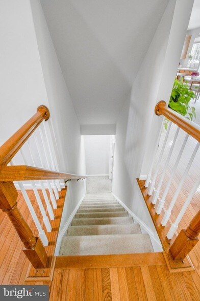 Building Photo - 115 Richard Dr SE