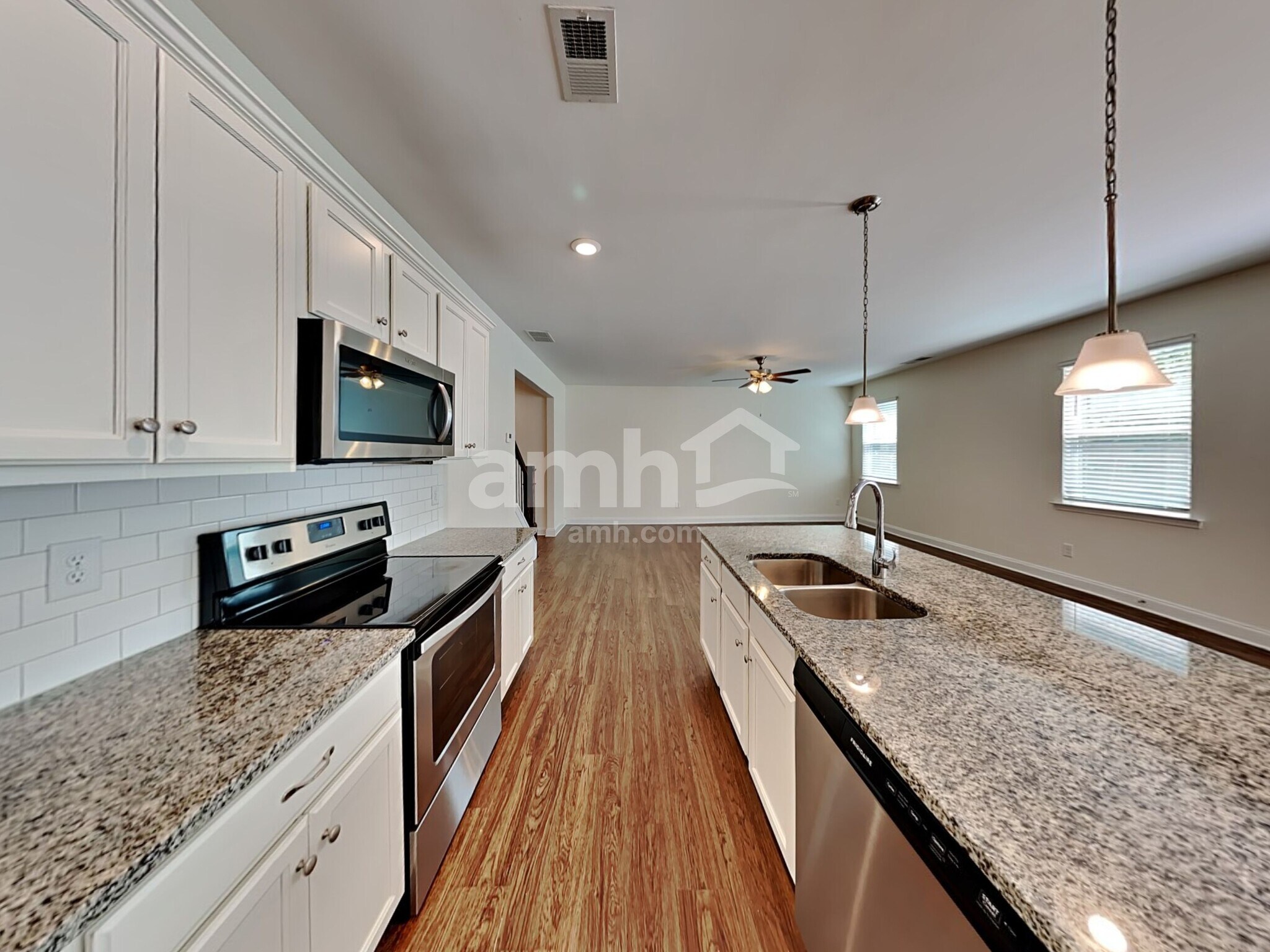 Building Photo - 124 Cobblestone Dr