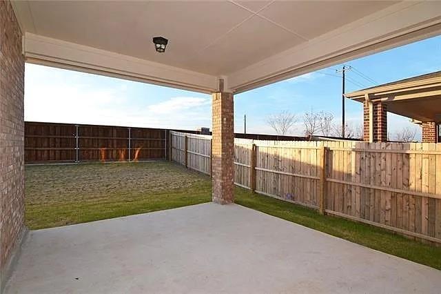 Building Photo - 2016 Indigo Dr