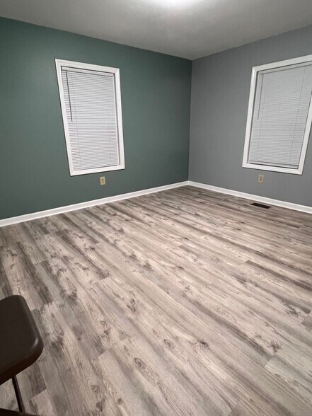 Building Photo - 117 Barbee Rd