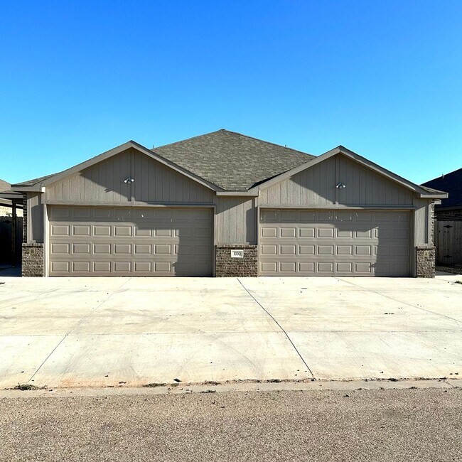 Building Photo - 1103 Preston Trails