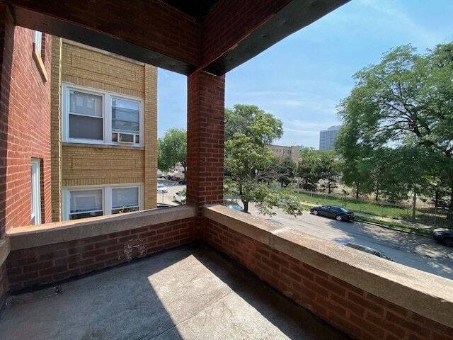 Building Photo - 1254 W Loyola Ave