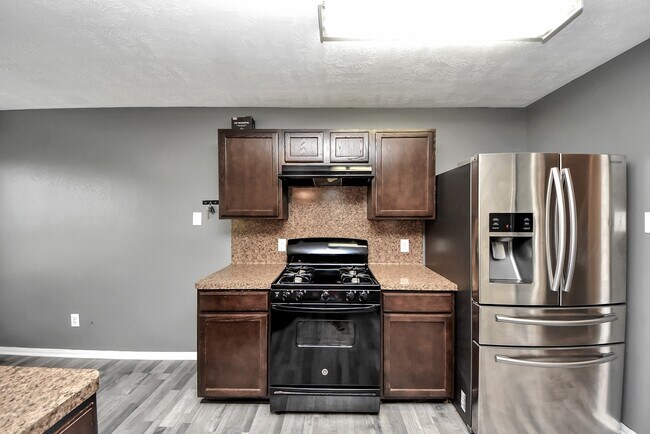 Building Photo - 9219 Dewberry Blossom Ln