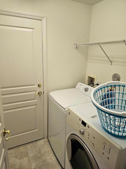 Building Photo - 10451 SW Academic Way