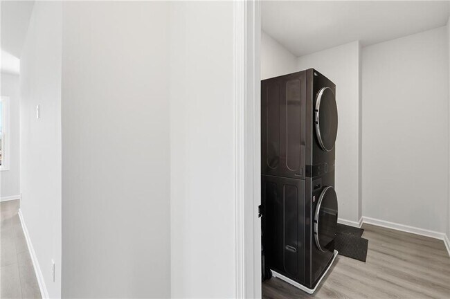 Building Photo - 6054 Morning Star Ln