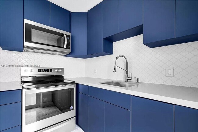 Primary Photo - 1150 Euclid Ave