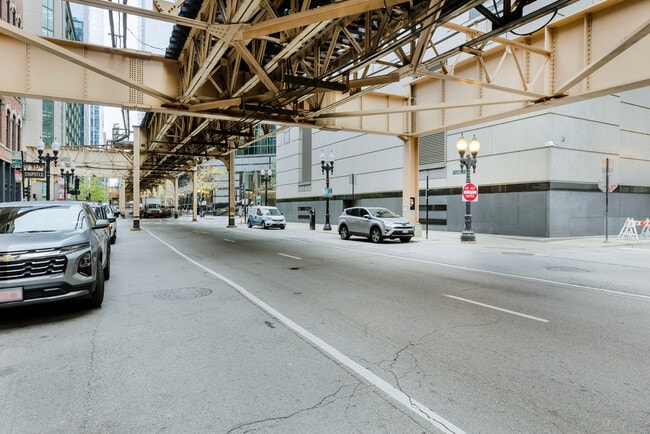 Building Photo - 215 W Lake St