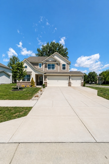 Building Photo - 9160 Larson Dr