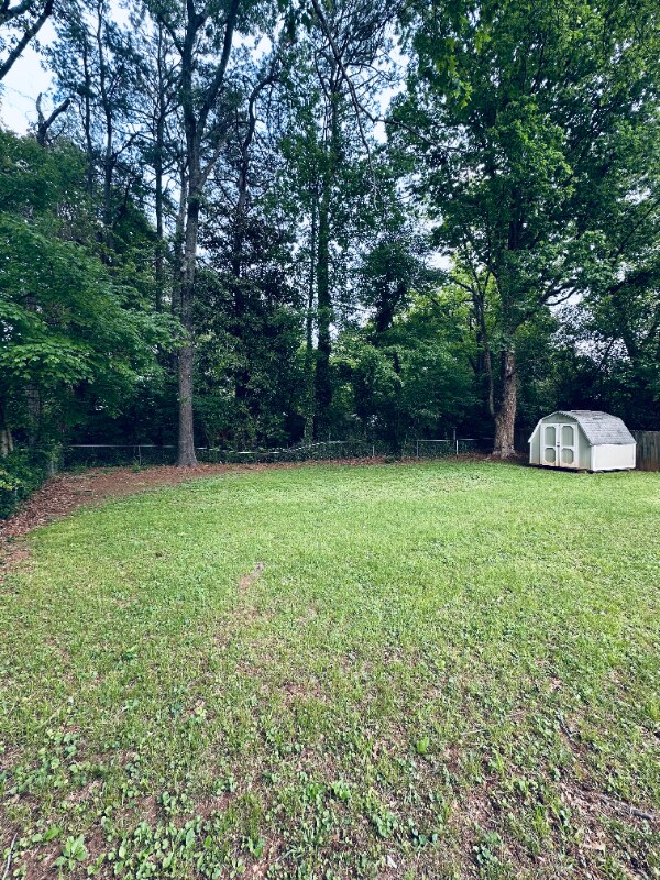 Building Photo - 4104 Comanche Dr