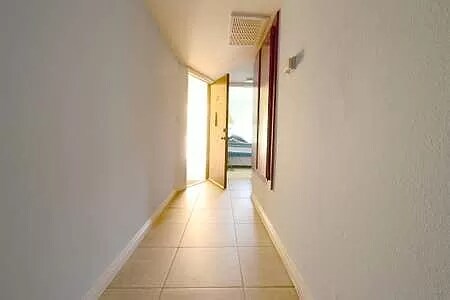 Building Photo - 5300 E Waverly Dr