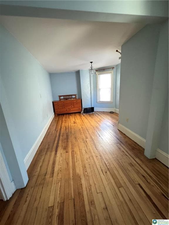 Building Photo - 352 W Bertsch St