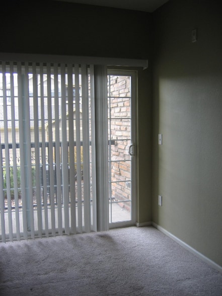 Building Photo - 1435 Blue Sky Way