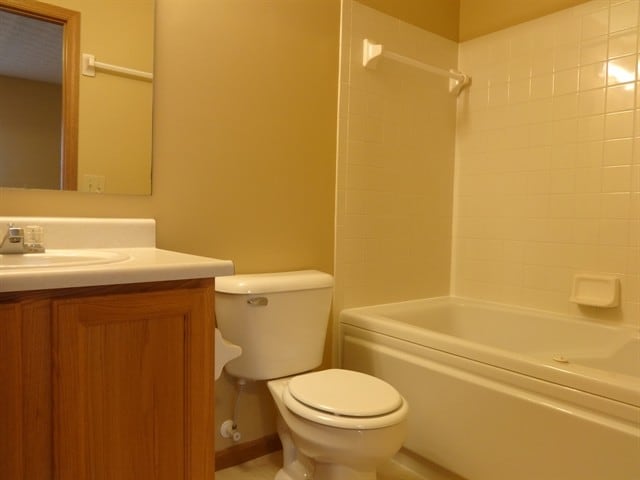 Building Photo - 456 Hances Dr