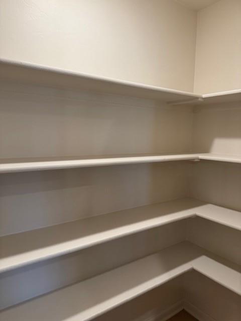 Building Photo - 2421 Heather Rd