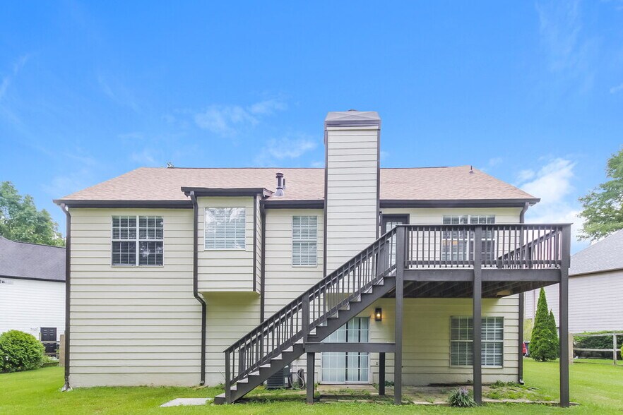 Building Photo - 2869 Overlake Run