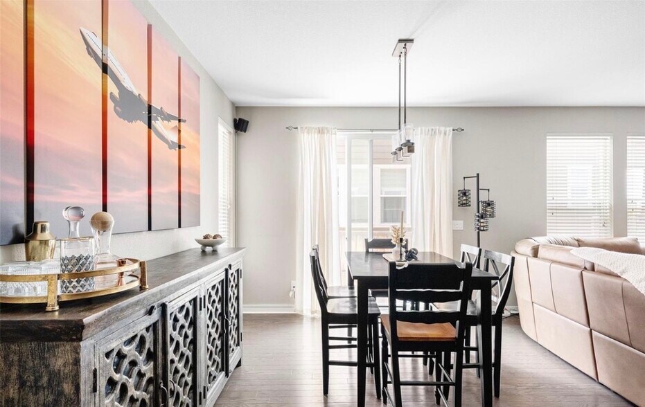 Building Photo - 9977 Hough Pt