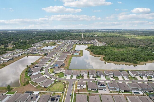 Building Photo - 13055 Willow Grove Dr