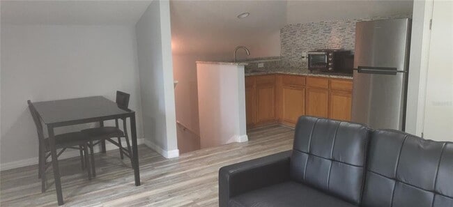Building Photo - 2120 Bunker View Ct