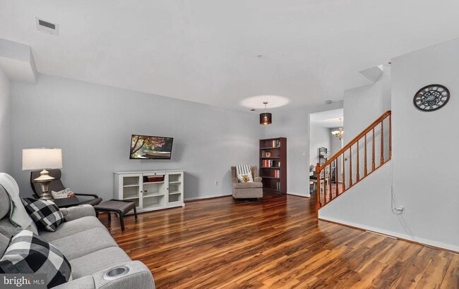 Building Photo - 6809 Stone Maple Terrace