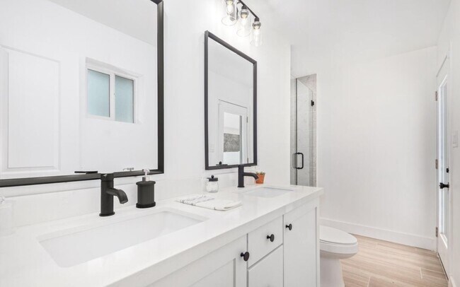 Building Photo - 3740 E Harmony Ave