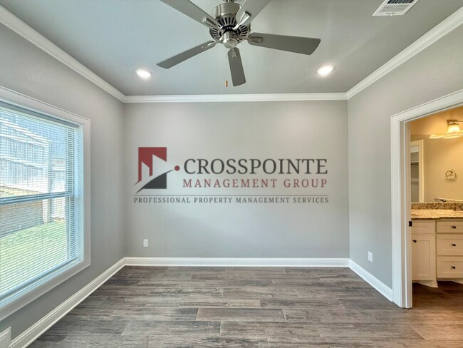 Building Photo - Beautiful 3 Bedroom 2 Bathroom Home!