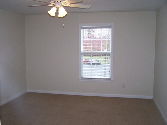 Building Photo - Minutes from WFU and Downtown Winston-Sale...
