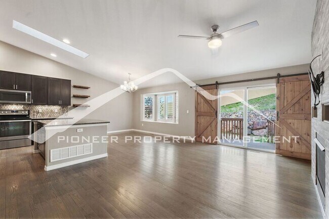 Building Photo - 4349 High Mountain Point