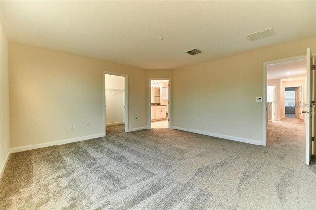 Building Photo - 12027 Grammar Ln