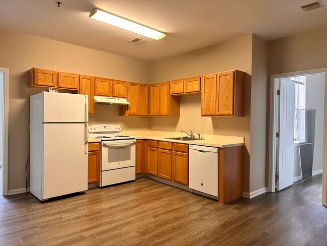 Building Photo - NICE APARTMENT IN HISTORIC AREA OF BETHLEHEM!