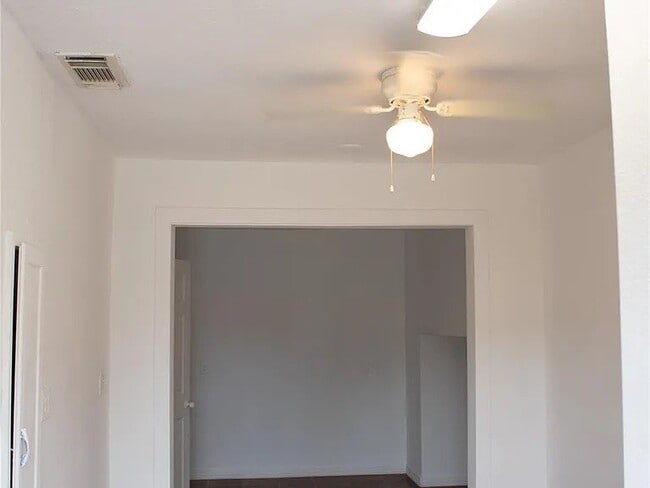 Building Photo - 5311 Perry Ave