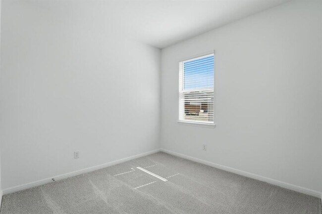 Building Photo - 201 Betsy Rd