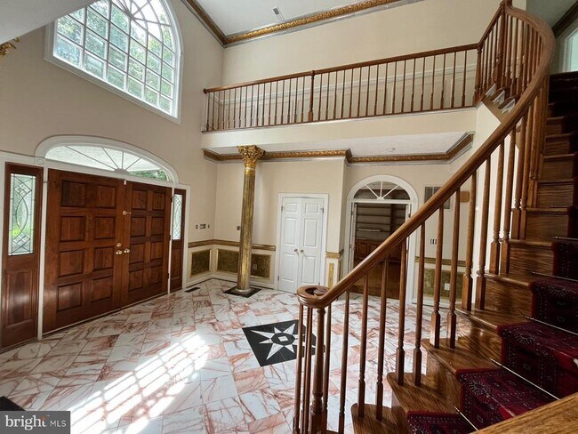 Building Photo - 7808 Hill House Ct