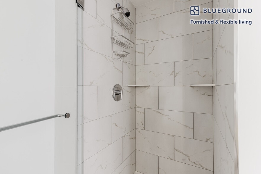 Building Photo - 154 Broadway-SI FL2-ID1108