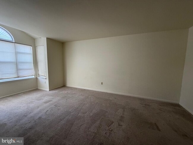 Building Photo - 253 Prince William Way
