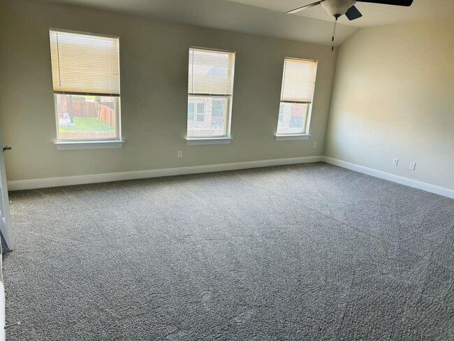 Building Photo - 2608 Pecan Creek Dr