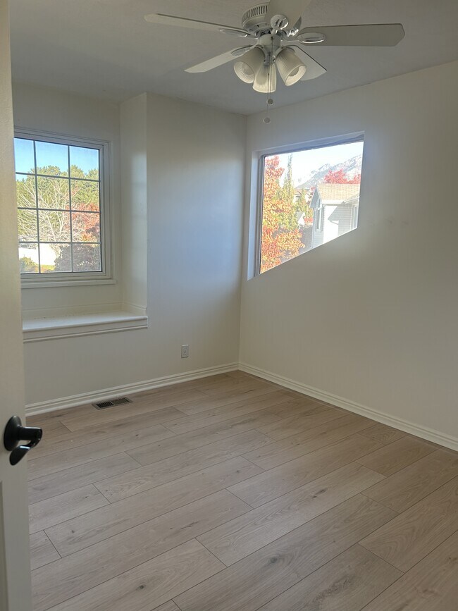 Building Photo - 11562 Cherry Knoll Cir