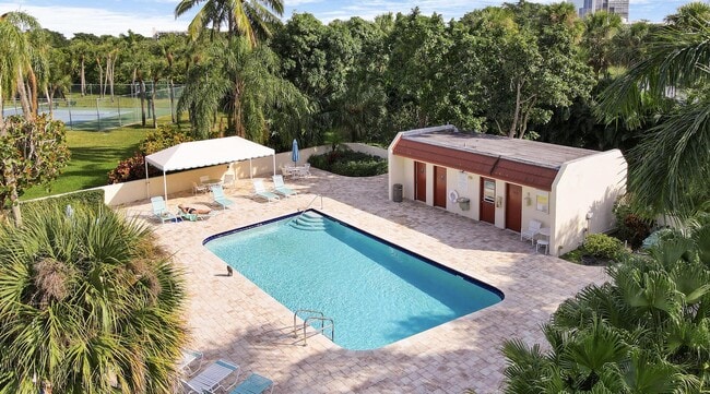 Building Photo - 1700 Presidential Way