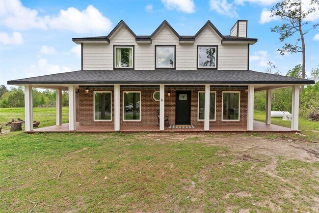 Building Photo - 17926 Country Pl Dr