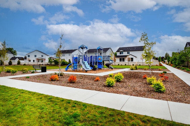 Building Photo - 3069 S Trafori Ave