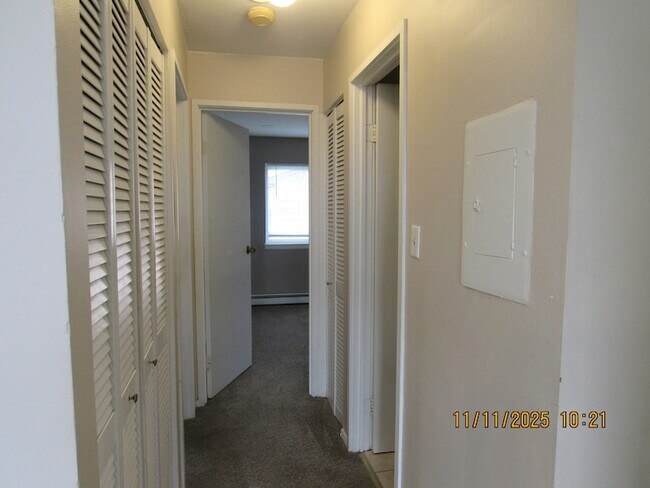 Building Photo - 1156 Copperfield Ln