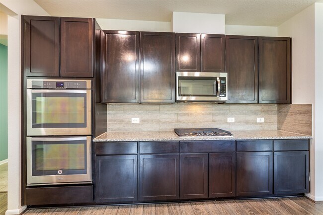 Building Photo - 15623 Hanover Breeze Ln