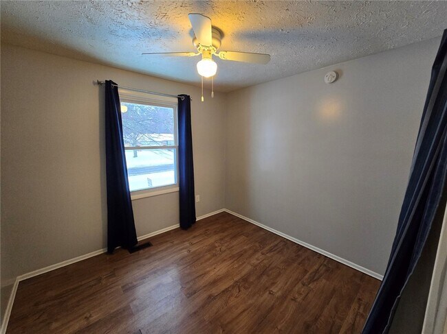 Building Photo - 103 Virginia Manor Rd