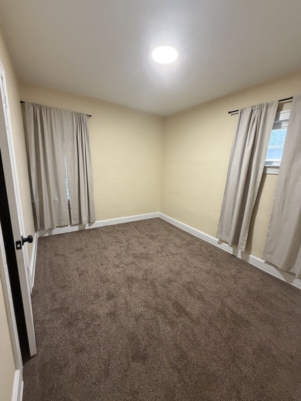 Building Photo - 4427 W 49th St