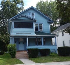 Building Photo - 147 Fellows Ave