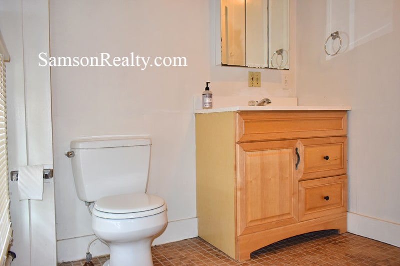 Building Photo - 298 Hope St