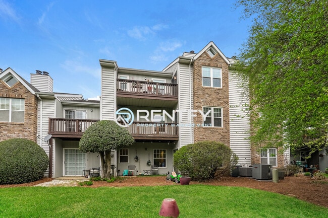 Building Photo - 3810 Old Rosebud Ct