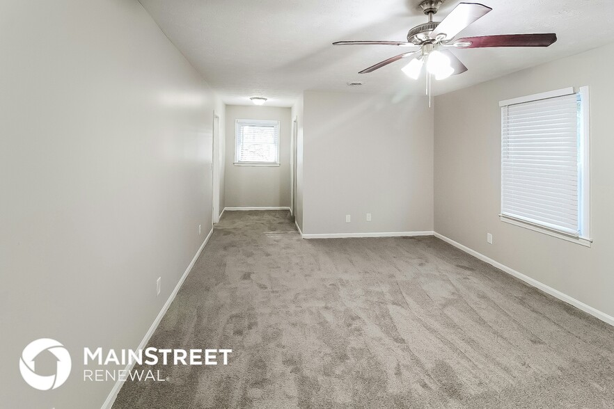 Building Photo - 4481 Buckingham Cir