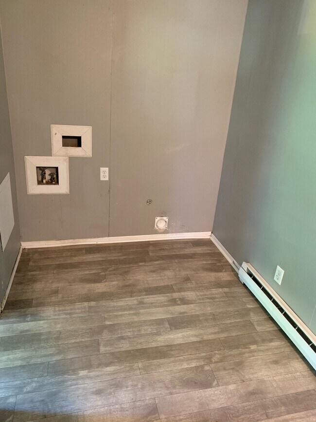 Building Photo - 1788-1788 W Grapevine Dr