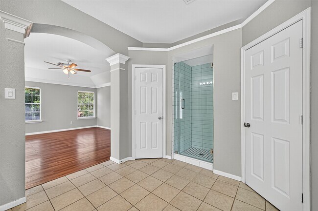 Building Photo - 7411 Pacific Ridge Ct